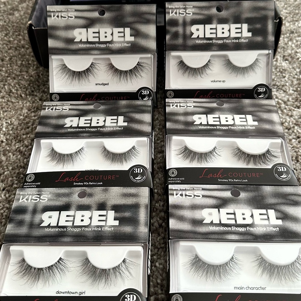 KISS Rebel Eyelash & Glue kit!